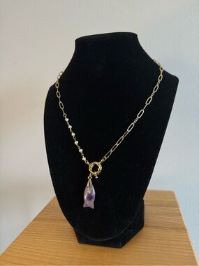 Gold Chain Necklace with Amethyst Pendant